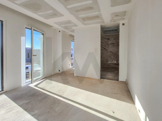 Moradia T4 para Venda em São Domingos de Rana Foto 17