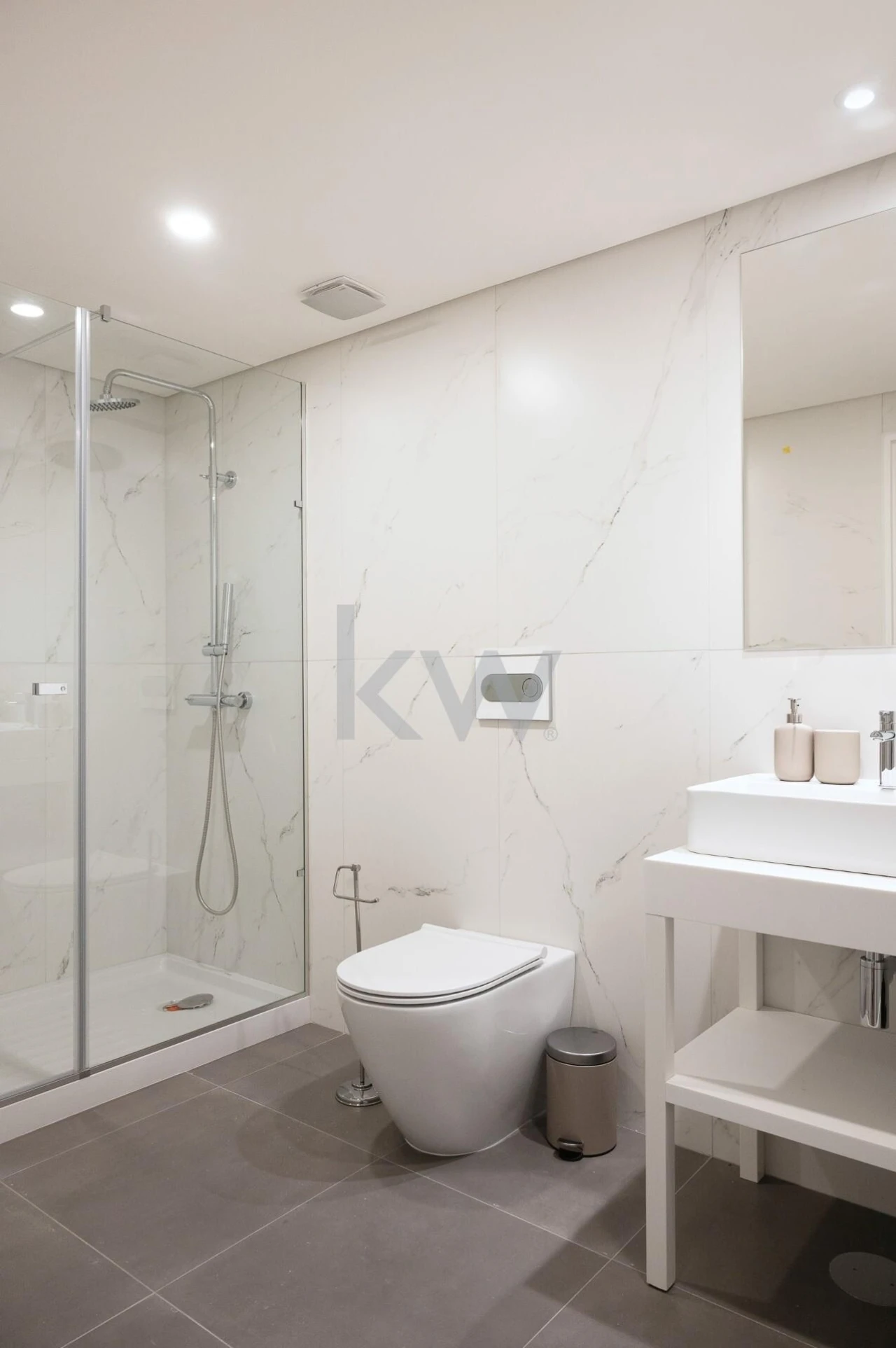 Apartamento T2 para Venda em Cedofeita, Santo Ildefonso, Sé, Miragaia, São Nicolau e Vitória Foto 20