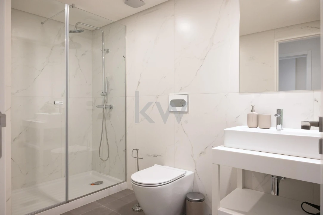 Apartamento T2 para Venda em Cedofeita, Santo Ildefonso, Sé, Miragaia, São Nicolau e Vitória Foto 19