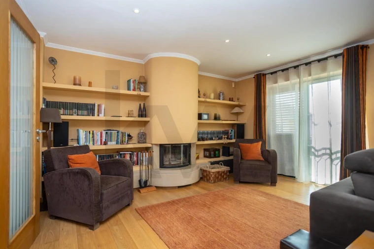 Moradia T4 para Venda em Oeiras e São Julião da Barra, Paço de Arcos e Caxias Foto 6