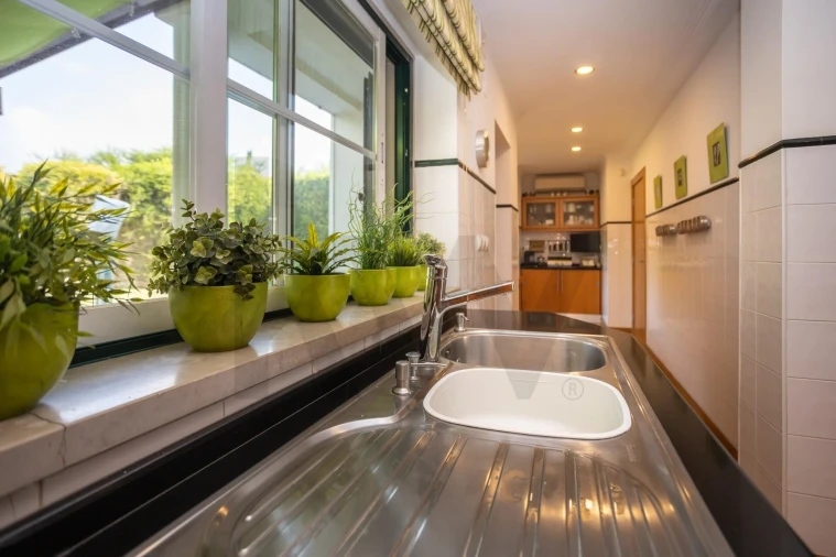 Moradia T4 para Venda em Oeiras e São Julião da Barra, Paço de Arcos e Caxias Foto 11