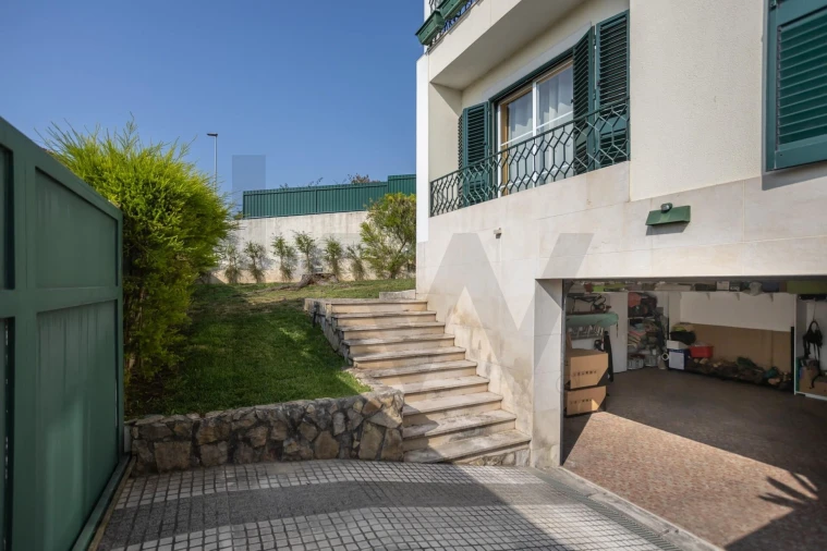 Moradia T4 para Venda em Oeiras e São Julião da Barra, Paço de Arcos e Caxias Foto 40