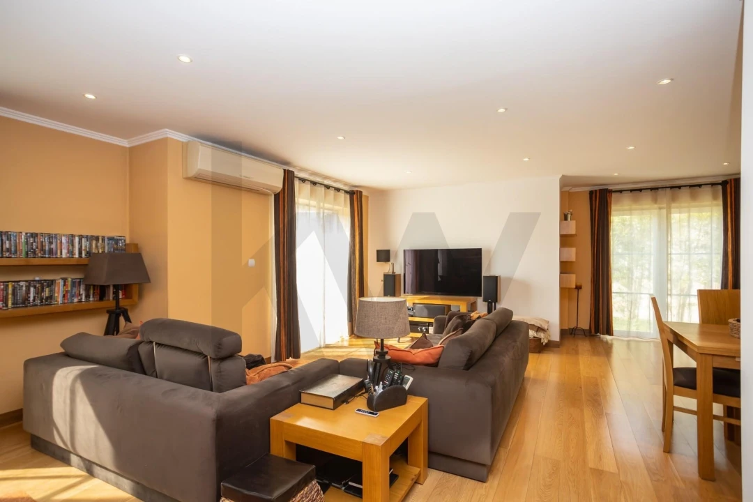 Moradia T4 para Venda em Oeiras e São Julião da Barra, Paço de Arcos e Caxias Foto 2