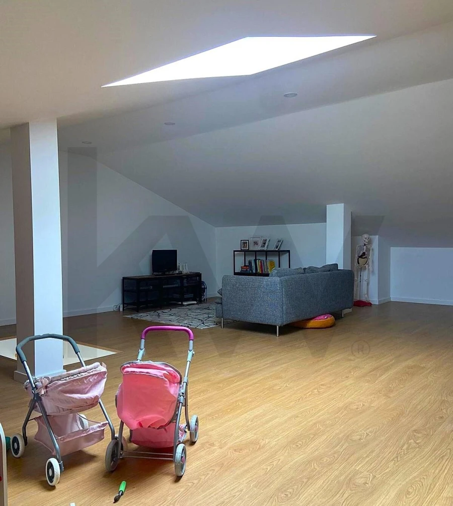 Moradia T3 para Venda em Algueirão-Mem Martins Foto 30