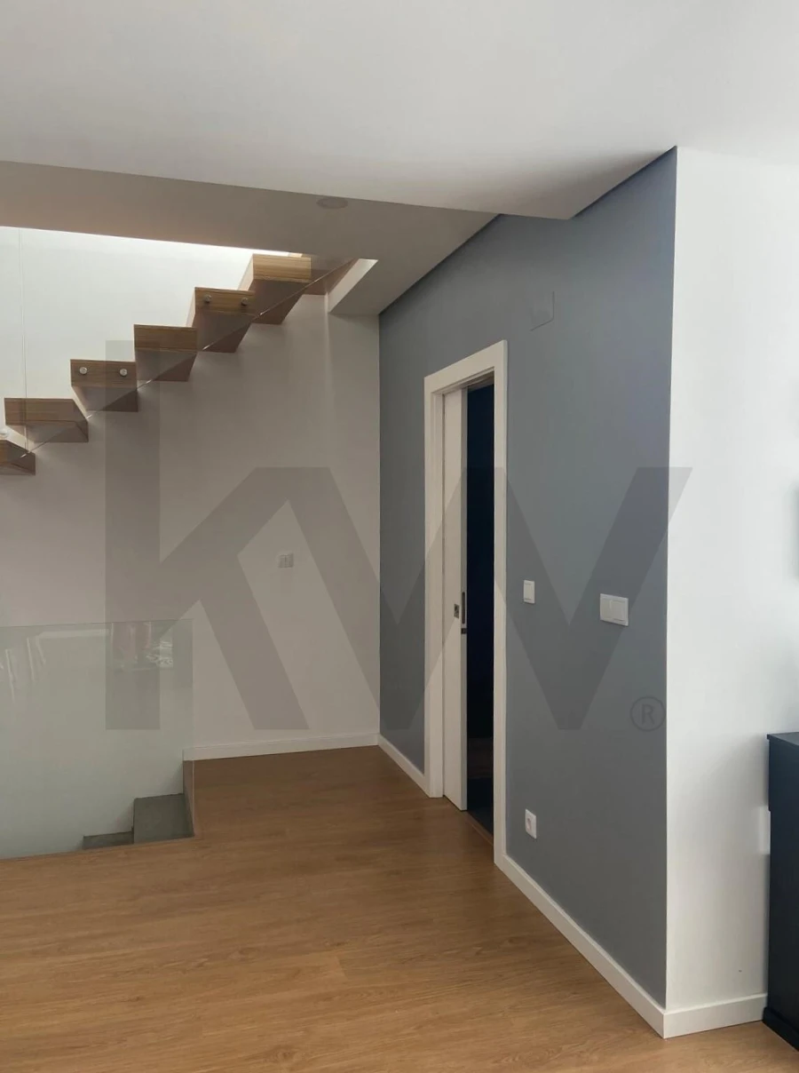 Moradia T3 para Venda em Algueirão-Mem Martins Foto 15