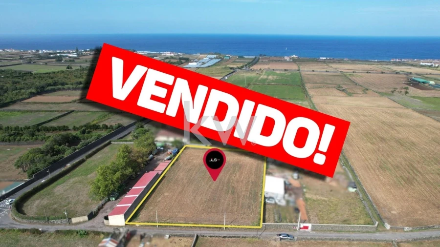 Terreno para Venda em Rabo de Peixe