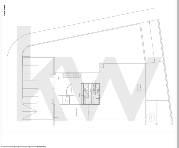 Armazém para Venda em Serzedo e Perosinho Foto 13