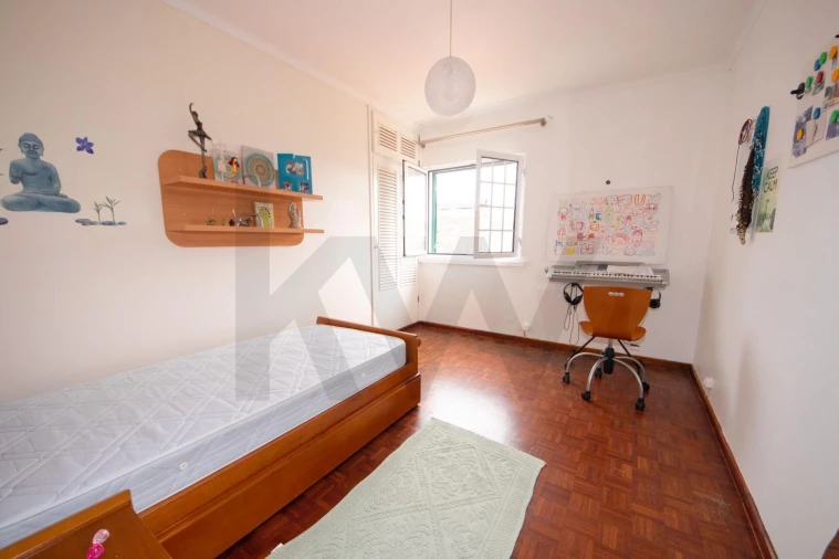 Moradia T3 para Venda em Arrifes Foto 28