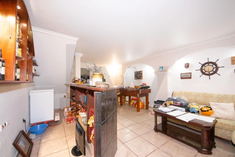 Moradia T3 para Venda em Arrifes Foto 46