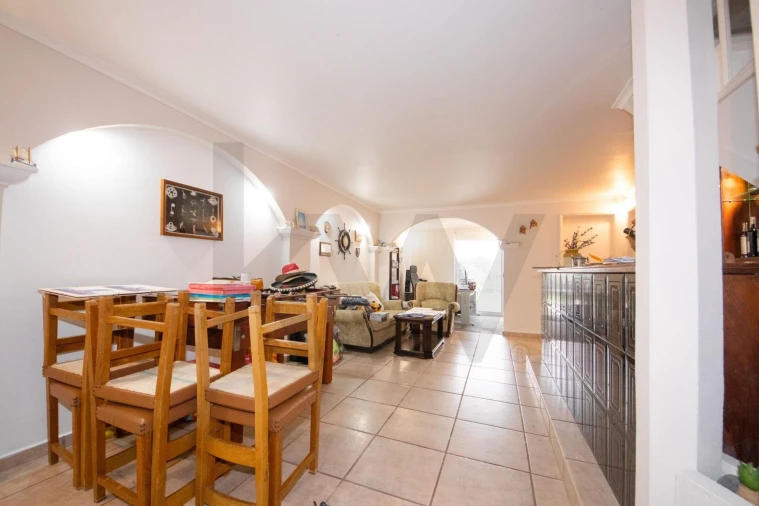 Moradia T3 para Venda em Arrifes Foto 47