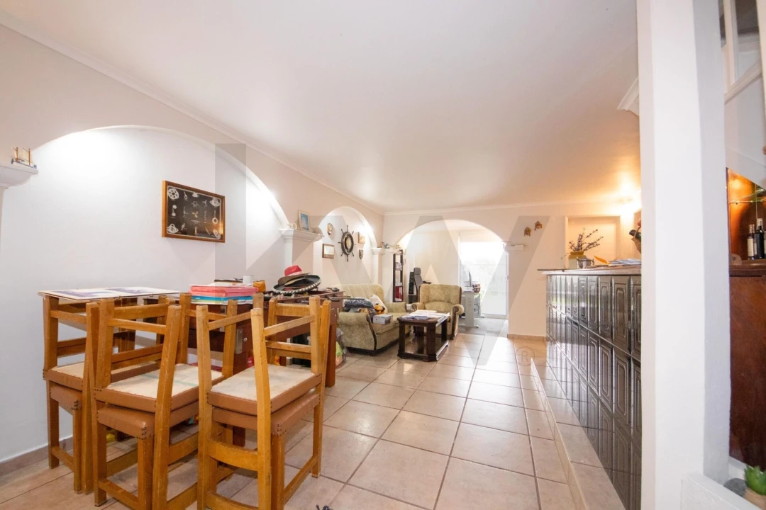 Moradia T3 para Venda em Arrifes Foto 47