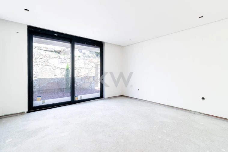 Moradia T4 para Venda em Gondifelos, Cavalões e Outiz Foto 14