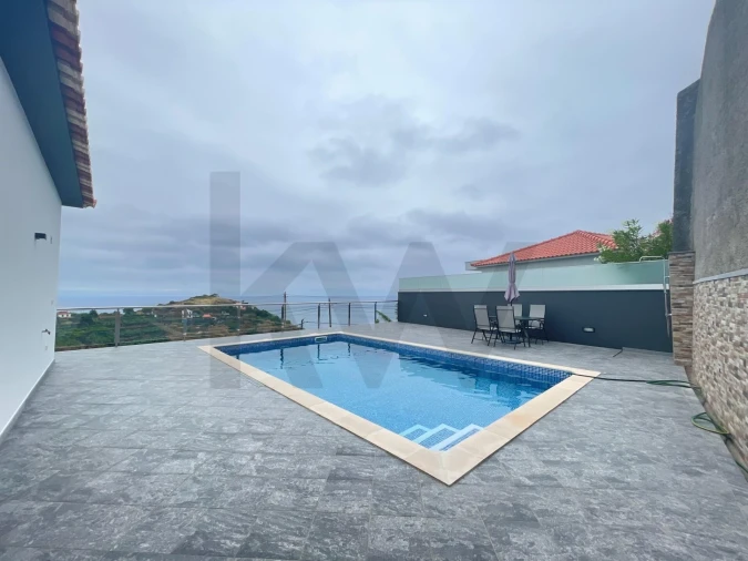 Moradia T3 para Venda em Ribeira Brava Foto 22