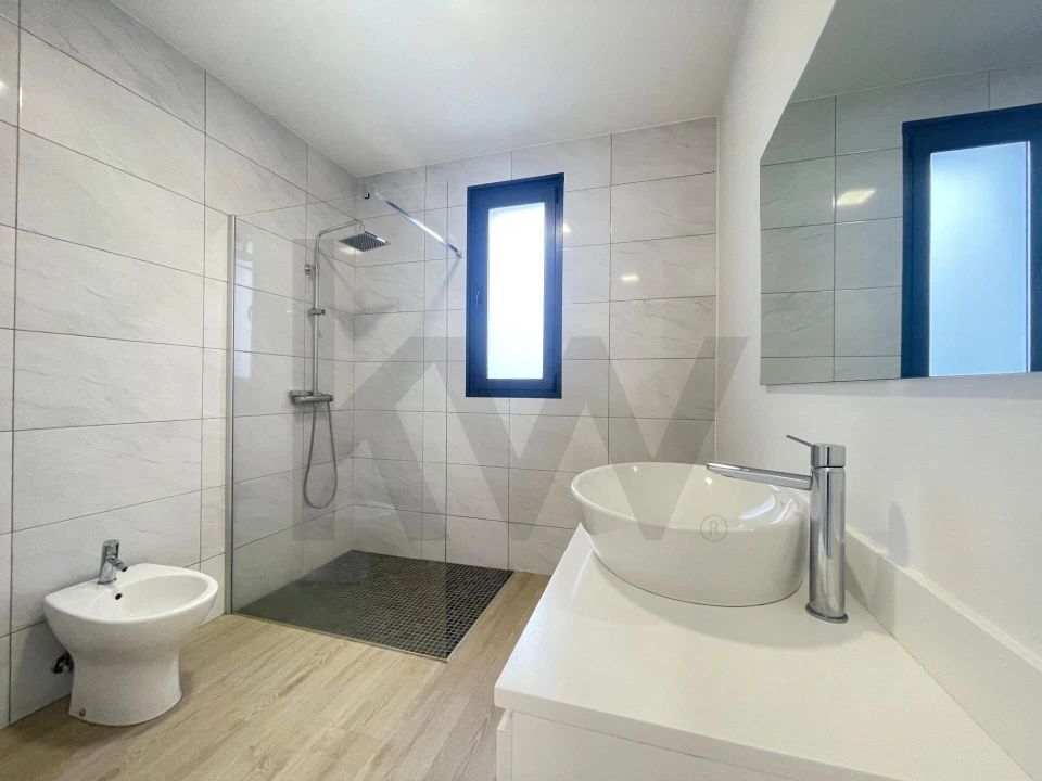 Moradia T3 para Venda em Ribeira Brava Foto 15