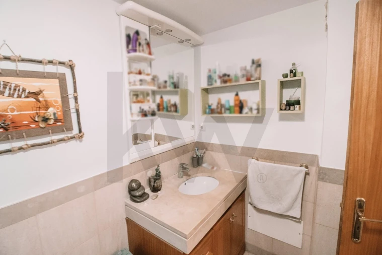 Apartamento T3 para Venda em Machico Foto 18