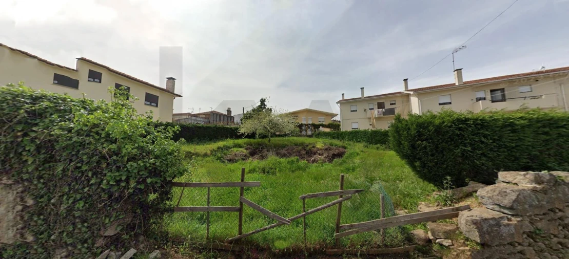 Terreno para Venda em Vila de Cucujães Foto 11