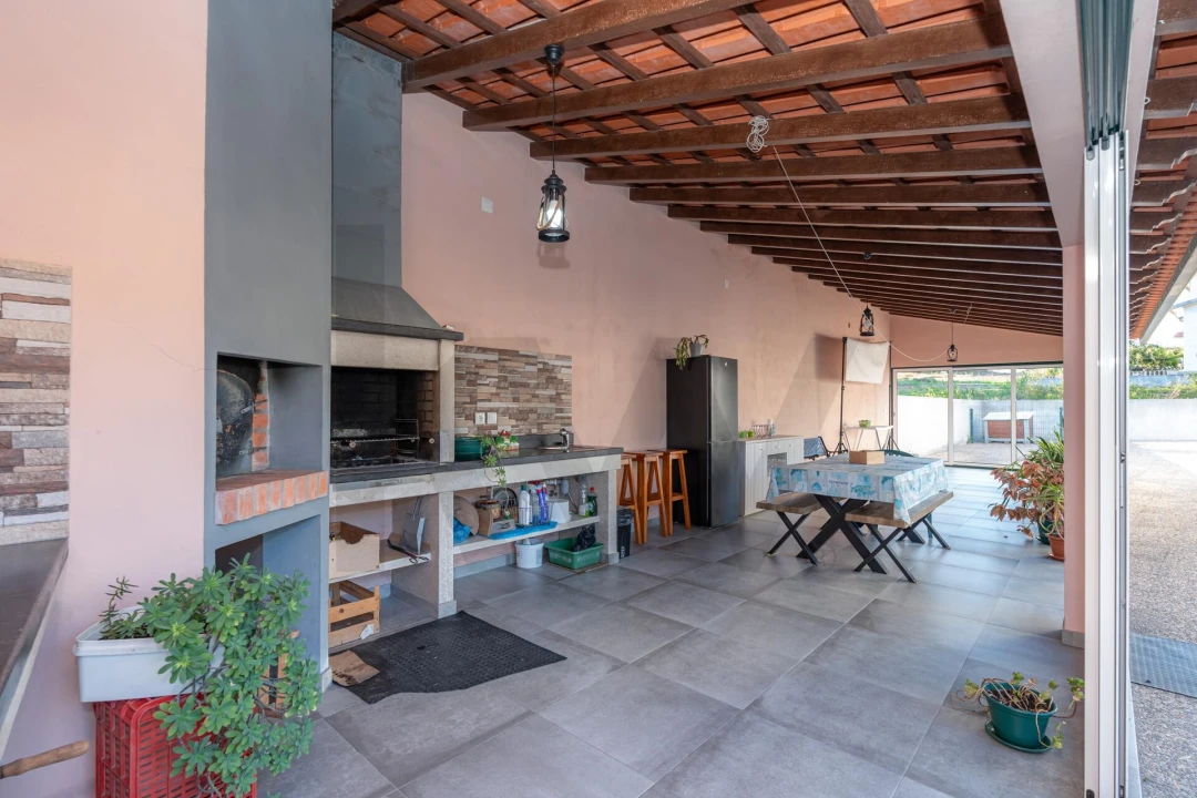 Moradia T3 para Venda em Poiares (Santo Andre) Foto 48