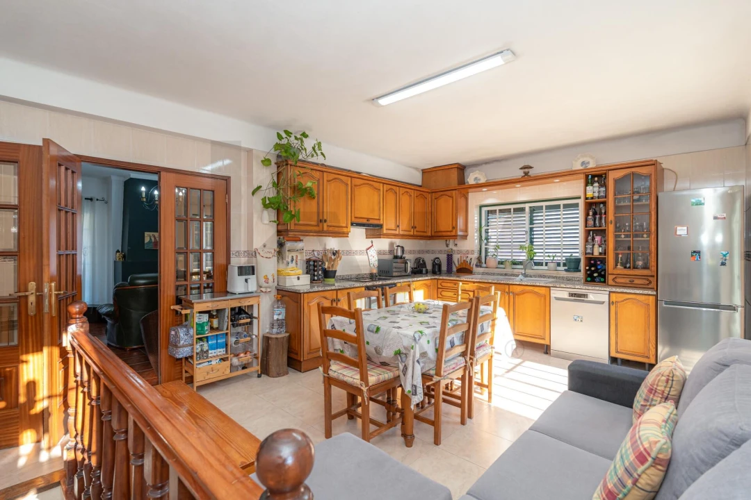 Moradia T3 para Venda em Poiares (Santo Andre) Foto 10