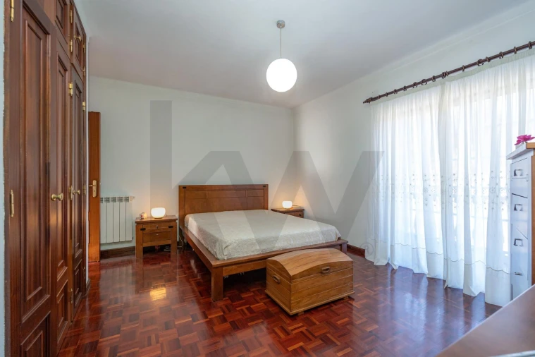 Moradia T3 para Venda em Poiares (Santo Andre) Foto 32