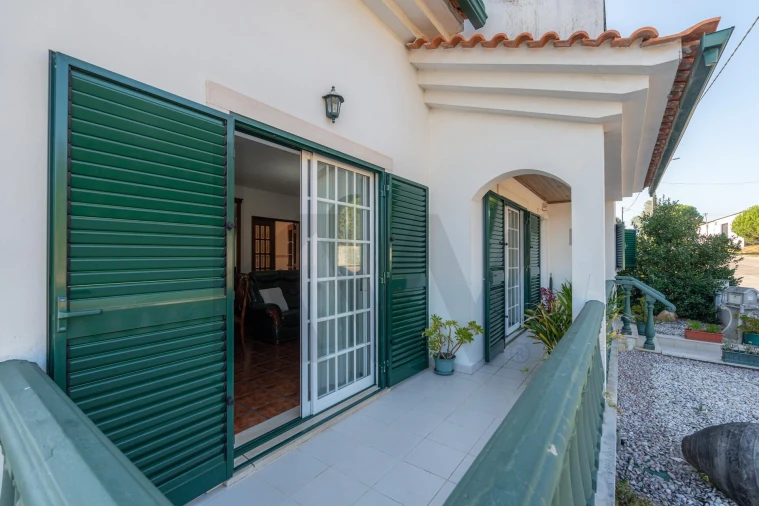 Moradia T3 para Venda em Poiares (Santo Andre) Foto 2