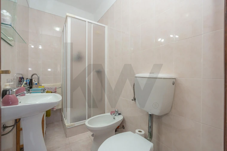 Moradia T3 para Venda em Poiares (Santo Andre) Foto 33