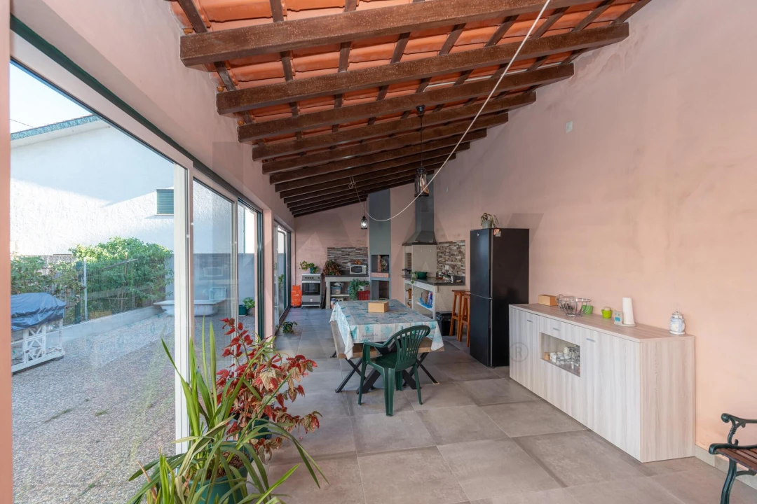 Moradia T3 para Venda em Poiares (Santo Andre) Foto 49