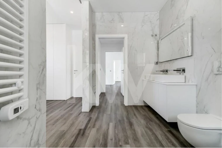 Moradia T4 para Venda em Pontinha e Famões Foto 30