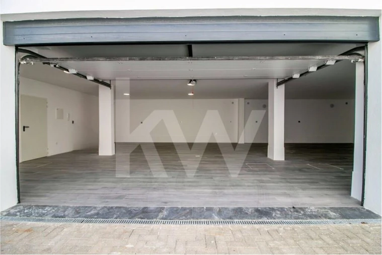 Moradia T4 para Venda em Pontinha e Famões Foto 39