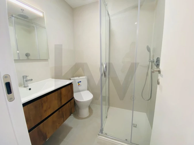 Apartamento T3 para Venda em Alfragide Foto 14