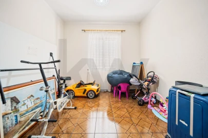 Moradia T7 para Venda em São Martinho