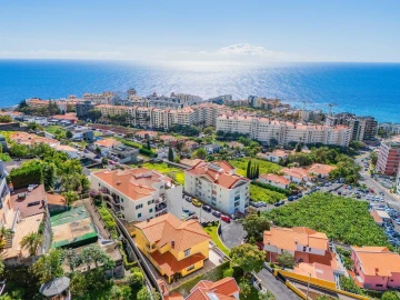 Moradia T7 para Venda em São Martinho