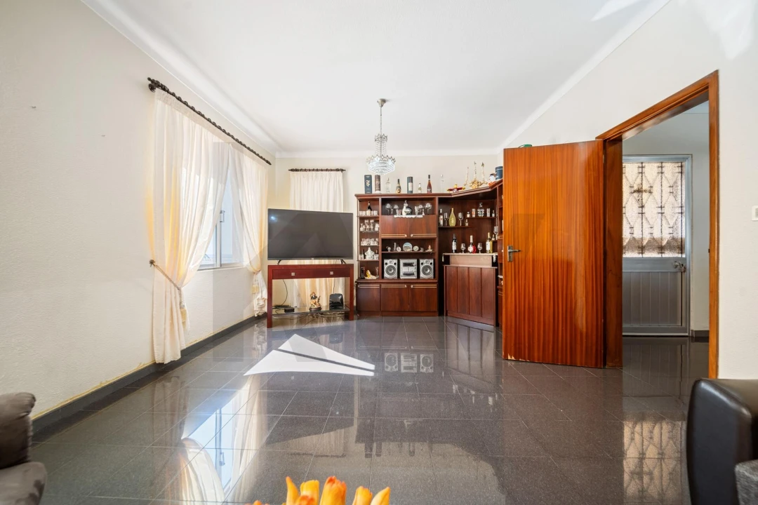 Moradia T7 para Venda em São Martinho Foto 69