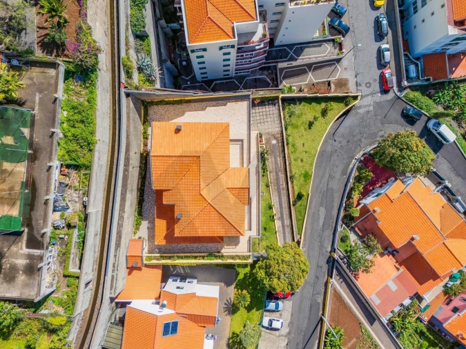 Moradia T7 para Venda em São Martinho Foto 20