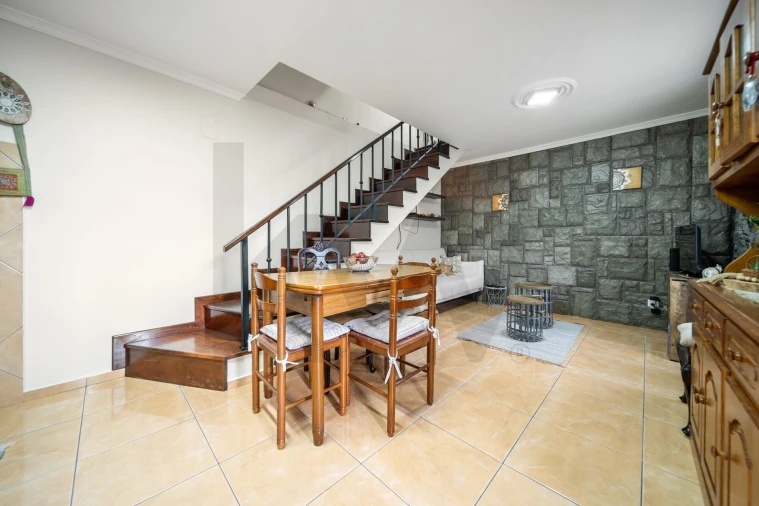 Moradia T3 para Venda em Madalena do Mar Foto 43