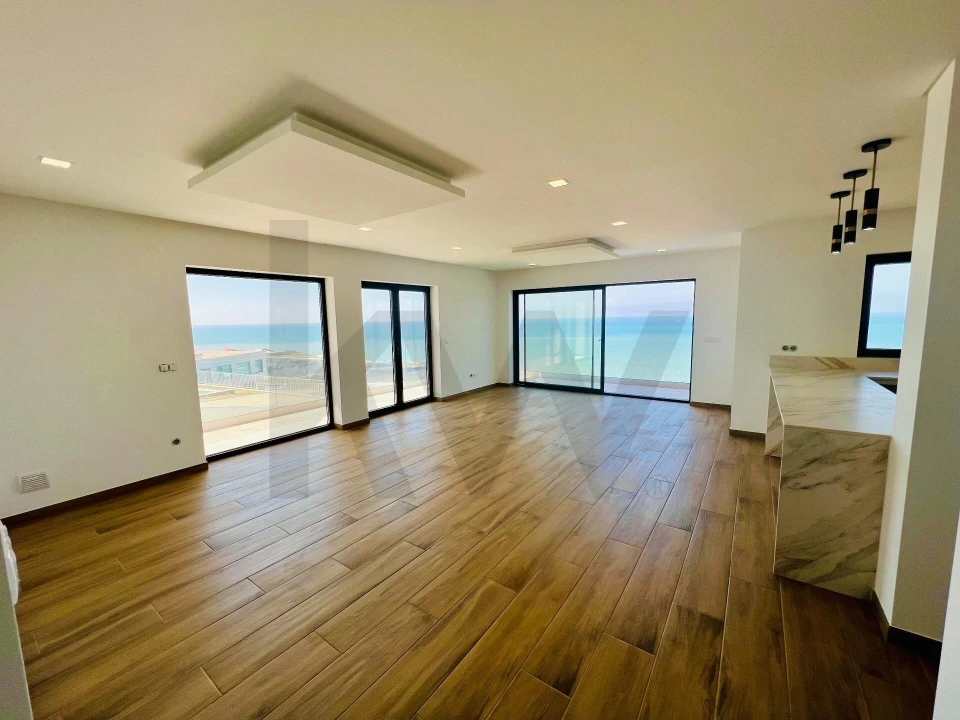 Moradia T3 para Venda em Santo Isidoro Foto 6