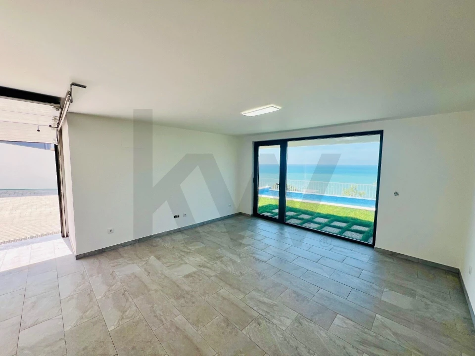 Moradia T3 para Venda em Santo Isidoro Foto 12