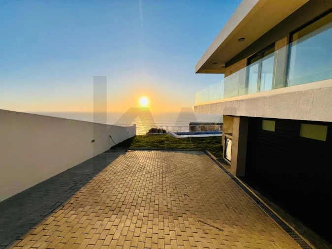 Moradia T3 para Venda em Santo Isidoro Foto 48