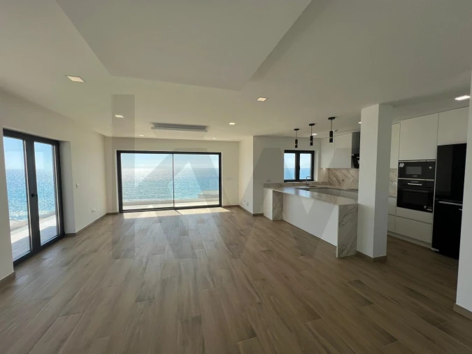 Moradia T3 para Venda em Santo Isidoro Foto 11