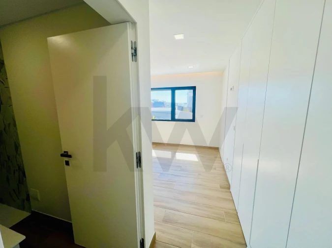 Moradia T3 para Venda em Santo Isidoro Foto 21