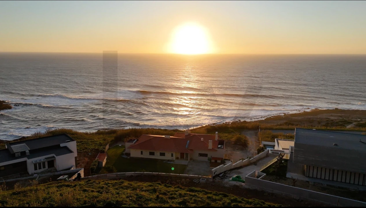 Moradia T3 para Venda em Santo Isidoro Foto 29