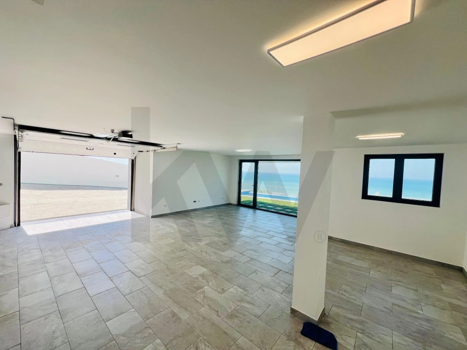 Moradia T3 para Venda em Santo Isidoro Foto 52