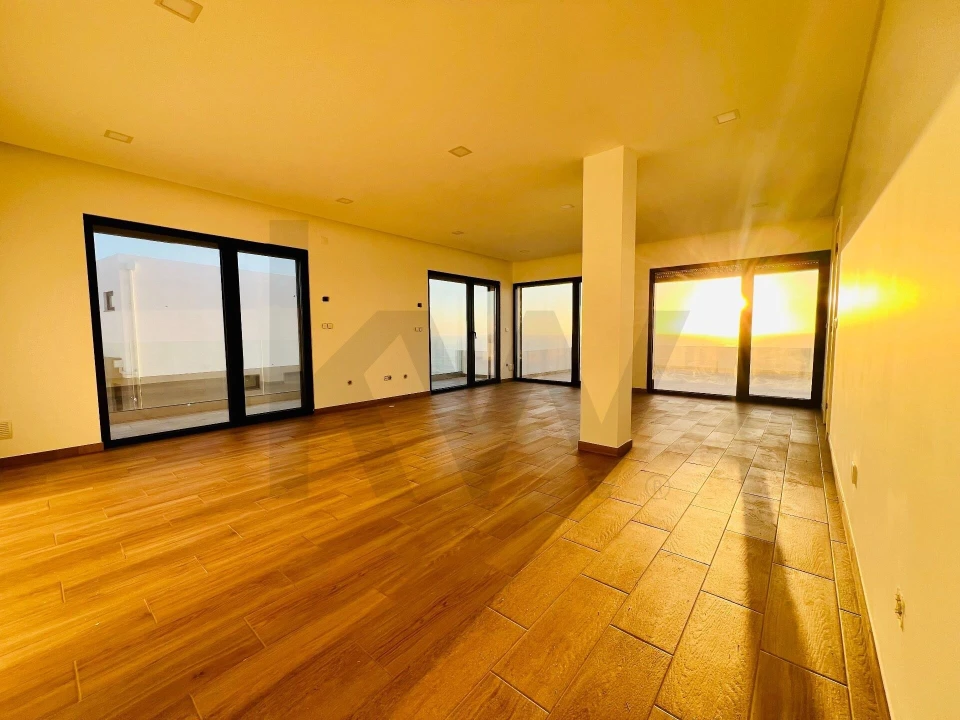 Moradia T3 para Venda em Santo Isidoro Foto 32