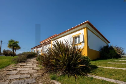 Moradia T5 para Venda em Marvila, Ribeira Santarém, São Salvador, São Nicolau