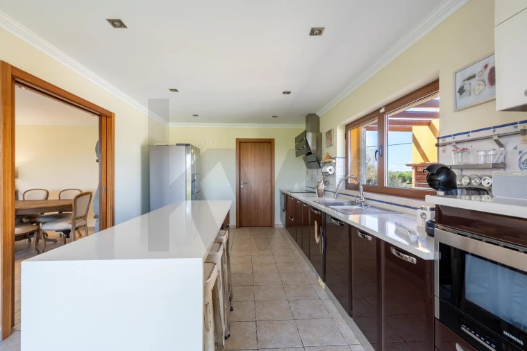 Moradia T5 para Venda em Marvila, Ribeira Santarém, São Salvador, São Nicolau Foto 4