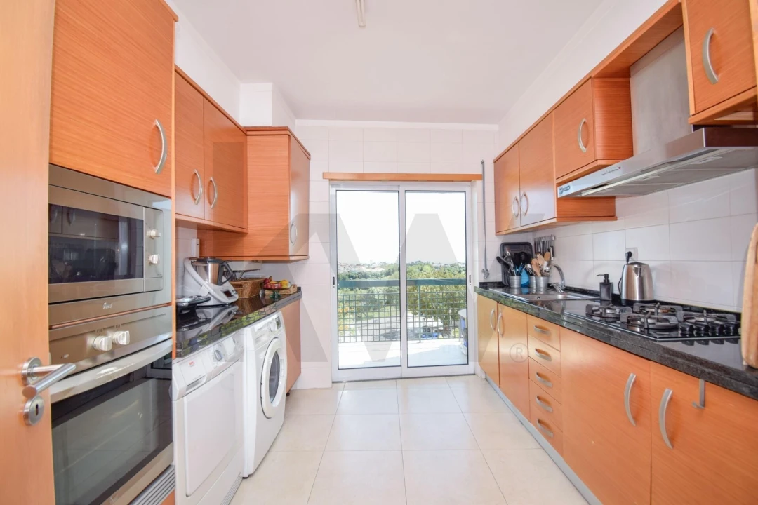 Apartamento T3 para Venda em Alcabideche Foto 12