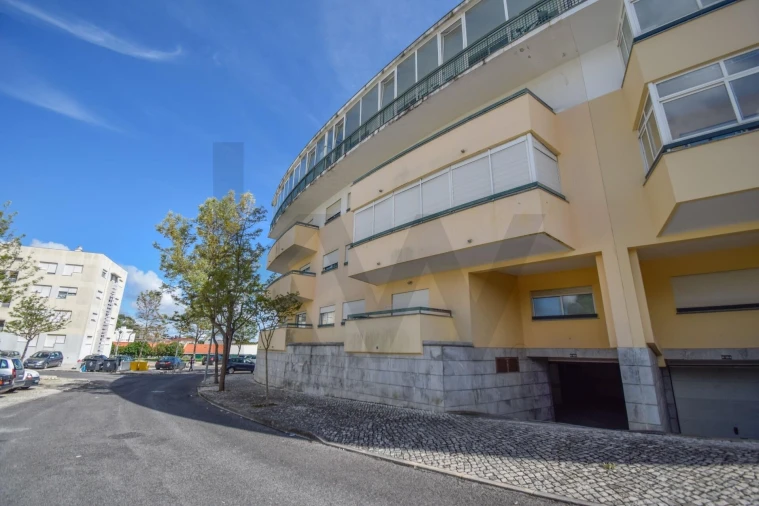 Apartamento T3 para Venda em Alcabideche Foto 32