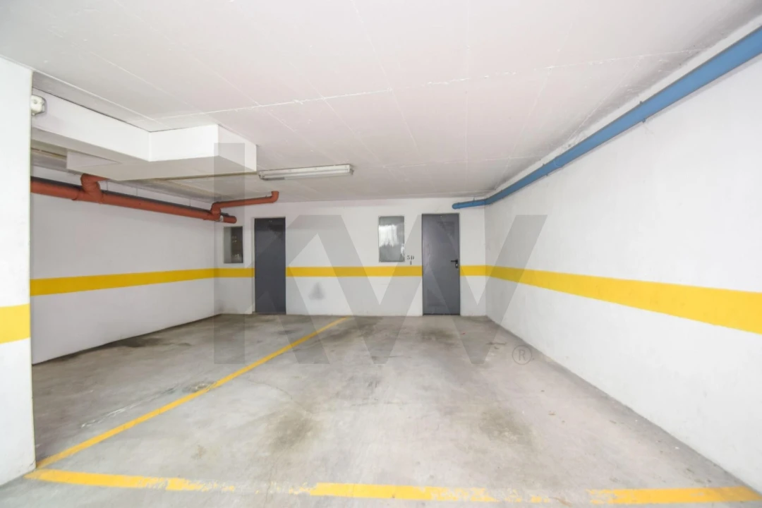 Apartamento T3 para Venda em Alcabideche Foto 31