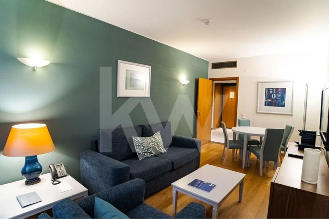 Apartamento T1 para Venda em Santo António Foto 1