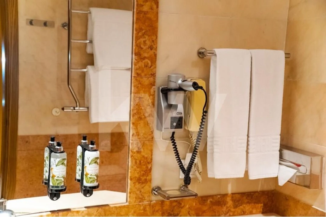 Apartamento T1 para Venda em Santo António Foto 12