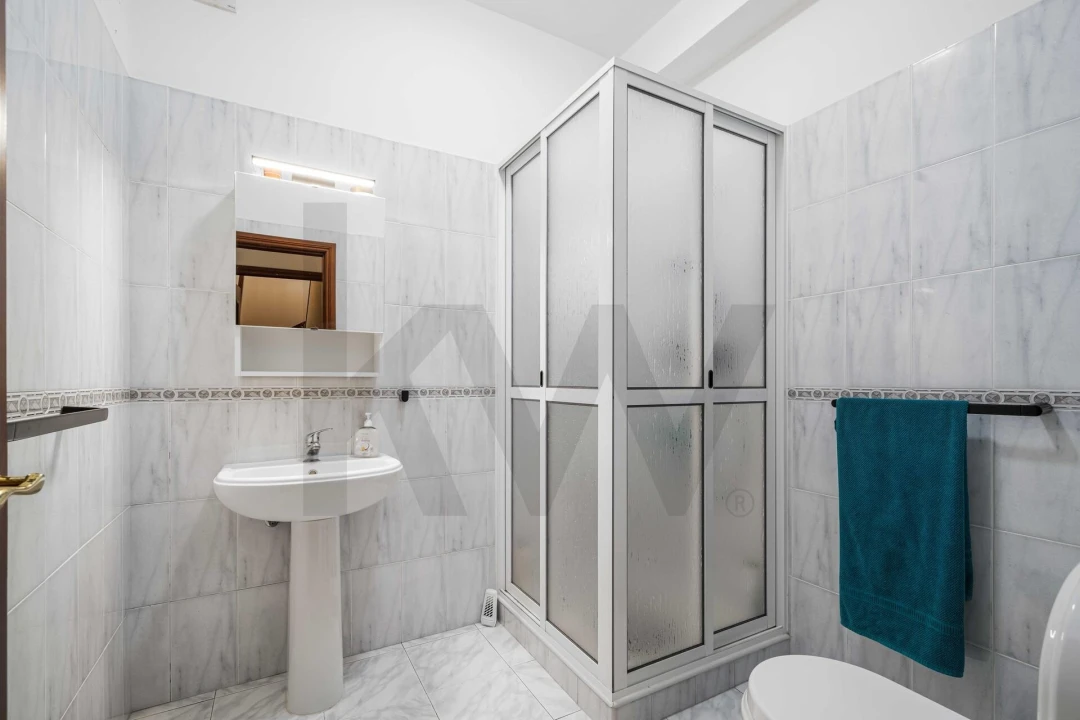 Moradia T3 para Venda em Santana Foto 23